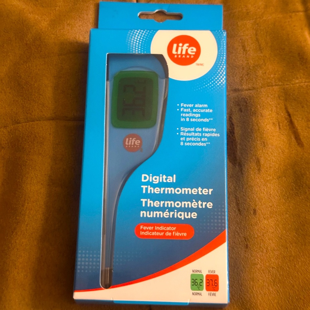 Digital thermometer
